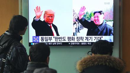 Bericht im südkoreanischen Fernsehen über das geplante Treffen von Trump und Kim Jong Un.