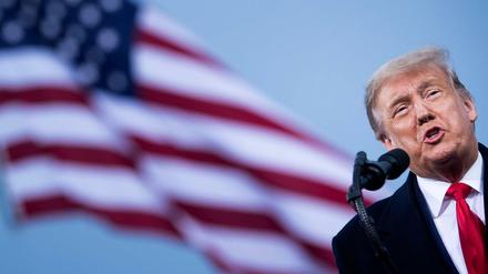US-Präsident Donald Trump bei einem Wahlkampfauftritt in Fayetteville, North Carolina