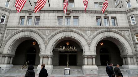 Das umstrittene Trump-Hotel in Washington könnte schon bald neu verpachtet werden.