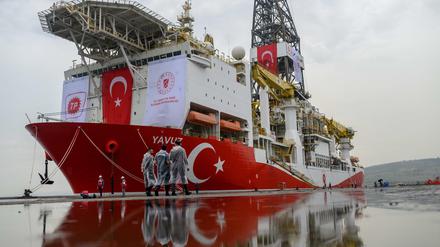 Ein türkisches Bohrschiff (Arichivbild), das für die Probeborungen im Mittelmeer eingesetzt werden kann. 