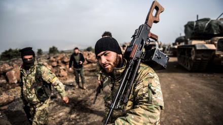 Die türkischen Streitkräfte sind in der kurdisch geprägten Region Afrin weiter auf dem Vormarsch.