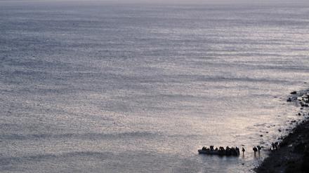 Immer wieder schicken Schleuser Boote mit Flüchtlingen zur Überfahrt nach Griechenland.