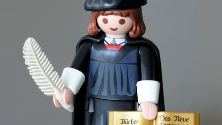 Martin Luther ist nicht nur die erfolgreichste Playmobilfigur aller Zeiten: Er ist der Begründer der evangelischen Kirche. 