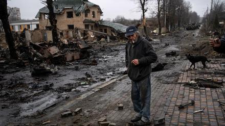 Russische Truppen soll den ukrainischen Ort Butscha nicht nur zerstört haben, sondern auch viele Einwohner ermordet.