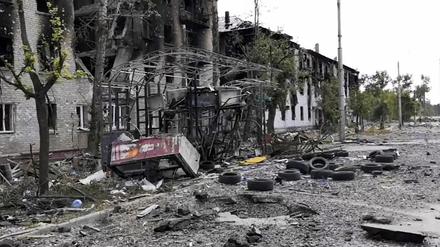 Beschädigte Wohngebäude in Lyssytschansk in der Region Luhansk