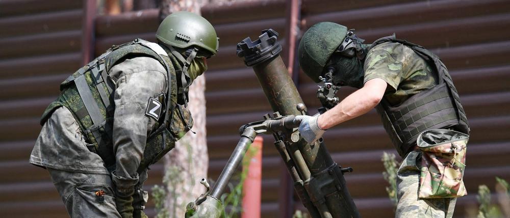 Russische Soldaten bei einer Übung. 