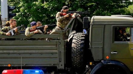 Prorussische Separatisten in der Ostukraine.