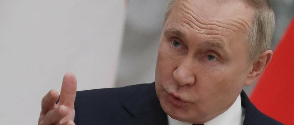Warnt vor dem Gespräch mit Boris Johnson vor einer Kriegsgefahr in Europa: Wladimir Putin.