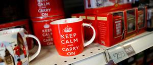 Abwarten und Tee trinken - dieses Motto gilt für die britische Bevölkerung während der Übergangsphase.