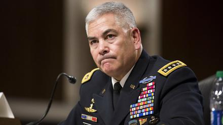 US-General John Campbell beschreibt vor dem Senat die militärische Situation in Afghanistan.