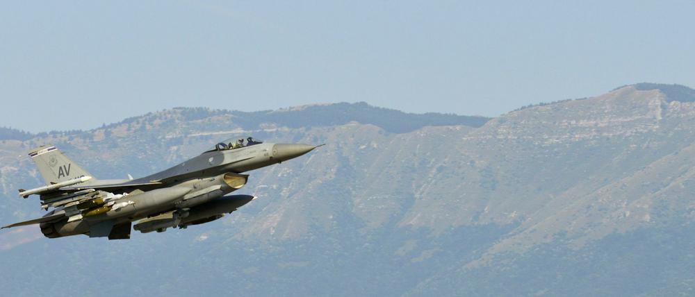 F-16-Kampfflieger der US-Luftwaffe sind auf türkischen Stützpunkten stationiert. 