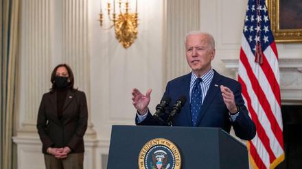 US-Präsident Biden, Vizepräsidentin Harris: Das 1,9-Billionen-Dollar-Konjunkturpaket ist beschlossene Sache.