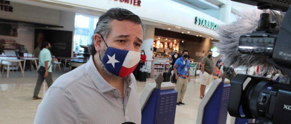 Umstrittene Reise: US-Senator Ted Cruz am Flughafen von Cancún