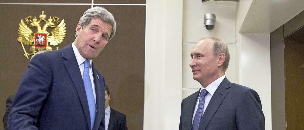 Annäherung? US-Außenminister Kerry und der russische Präsident Putin trafen sich zu Gesprächen. Es ging vor allem um den Konflikt in der Ukraine.