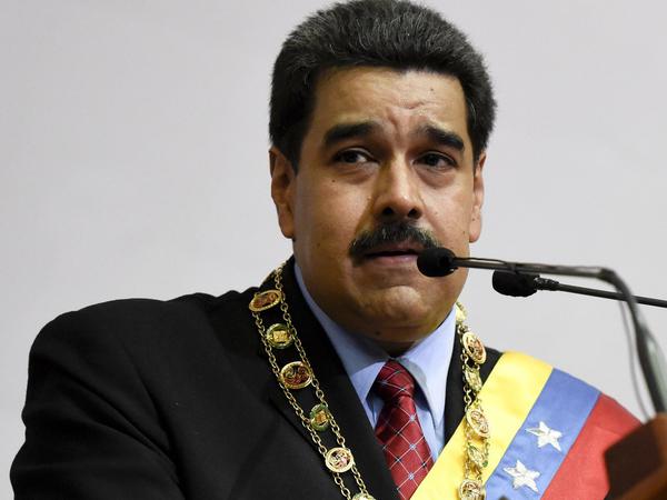 Venezuelas Präsident Nicolas Maduro regiert mit Sonderdekreten. Die Opposition sitzt ihm im Nacken.