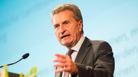 Günther Oettinger, EU-Kommissar für Digitale Wirtschaft und Gesellschaft, Anfang November bei einer Verdi-Landesbezirkskonferenz in Leinfelden-Echterdingen . 