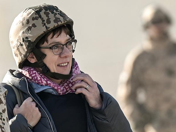 Kämpft gegen rechte Tendenzen in der Bundeswehr an: Verteidigungsministerin Annegret Kramp-Karrenbauer.