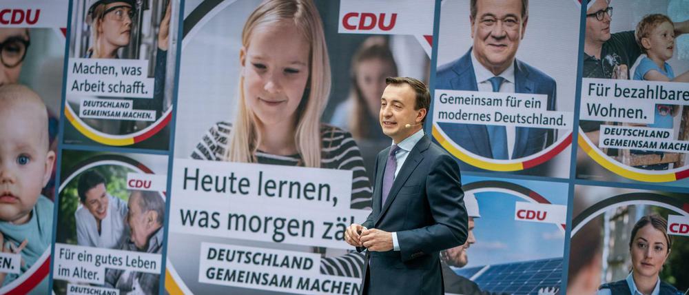 CDU-Generalsekretär Paul Ziemiak stellt die Kampagne der CDU für die Bundestagswahl vor.