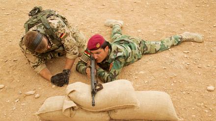 Im Militärkomplex Tadschi, nördlich der Hauptstadt Bagdad, sind 27 Bundeswehrsoldaten für die Ausbildung irakischer Kräfte im Einsatz.