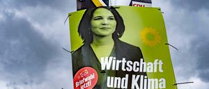 Die Grünen mit einem Foto der Kanzlerkandidatin Annalena Baerbock zur Bundestagswahl im September 2021.
