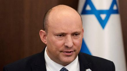 Der israelische Ministerpräsident Naftali Bennett steht im Parlament schwer unter Druck.