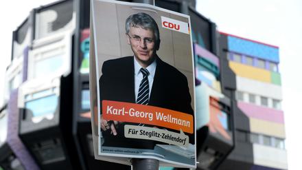 Der CDU-Bundestagsabgeordnete Karl-Georg Wellmann am 12.08.2013 auf einem Plakat in Berlin-Steglitz