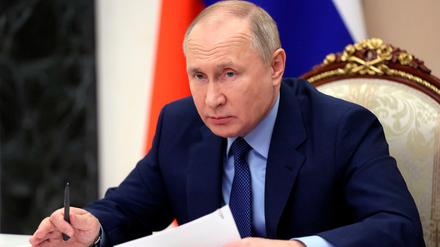 Wladimir Putin, Präsident von Russland, verurteilt die Schritte des deutschen Außenministeriums im Tiergarten-Mord.