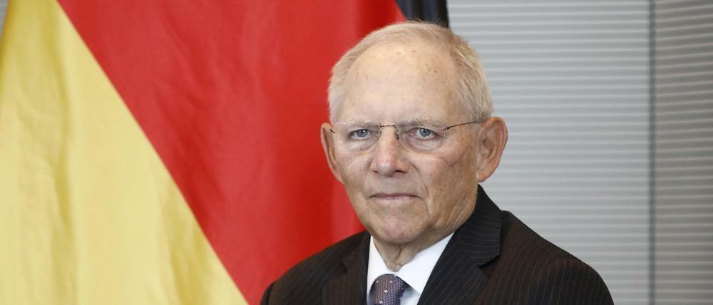 "Mir wird bange" - Wolfgang Schäuble (CDU), Präsident des Deutschen Bundestages, macht sich Sorgen um die Größe des Parlaments. 