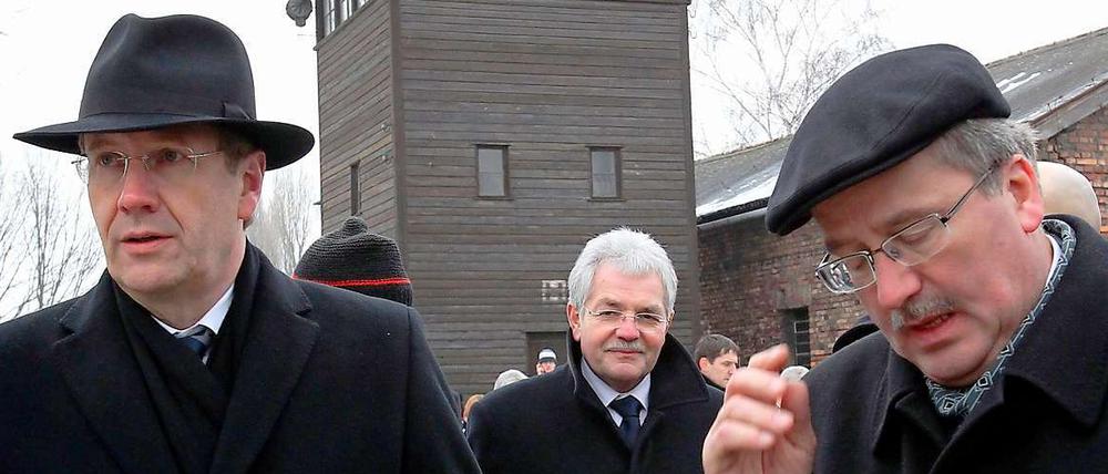 Christian Wulff und der polnische Staatspräsident Bronislaw Komorowski (r).