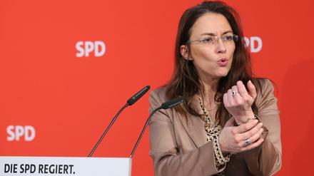Jasmin Fahimi wechselt von ihrem Posten als SPD-Generalsekretärin als Staatssekretärin ins Arbeitsministerium. 