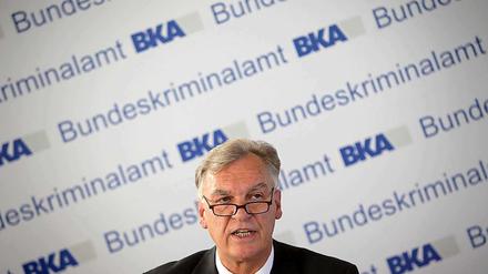 BKA-Chef Jörg Ziercke bleibt weitere zwei Jahre im Amt.