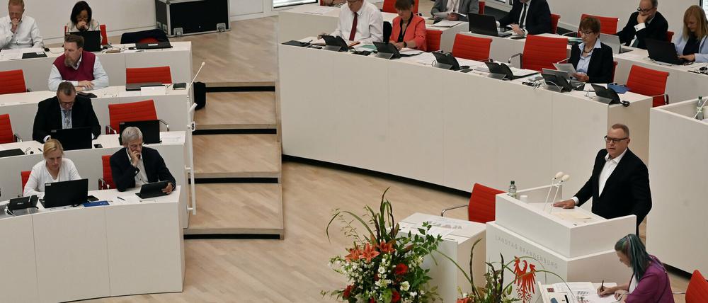 Innenminister Michael Stübgen (CDU) während der Debatte am Mittwoch.