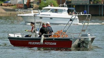 Alarm am Pfingstmontag. 800 Liter Öl flossen in die Havel.