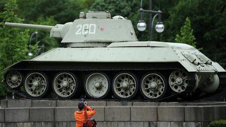 Ein russischer Panzer in der Hauptstadt als Touristenattraktion.