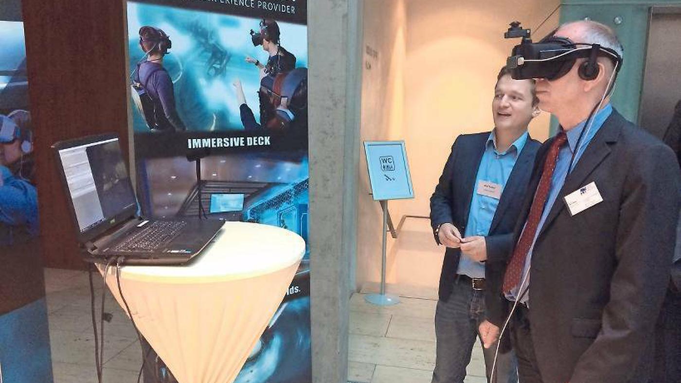 Virtual Reality in Brandenburg Von der Couch ins Weltall