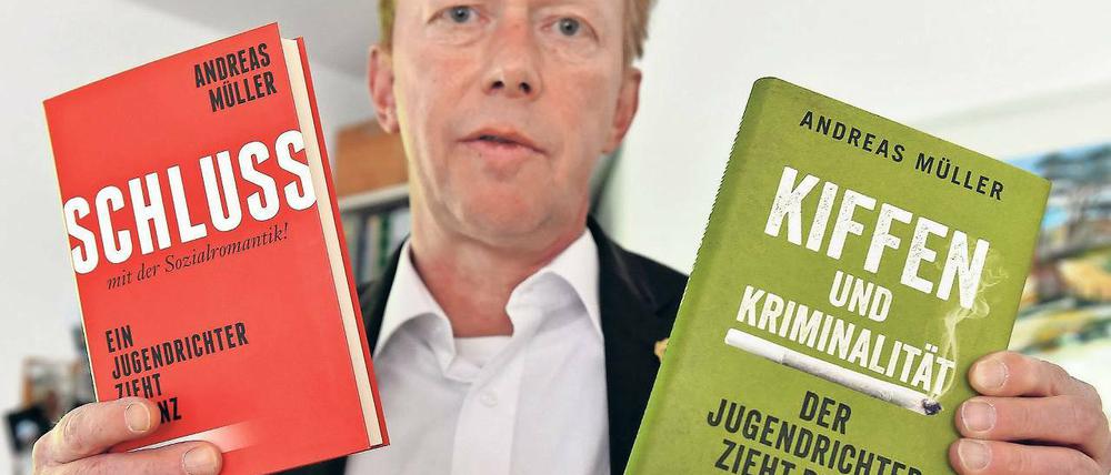 Ein Herz für Kiffer. Der Bernauer Richter Andreas Müller kämpft für die Legalisierung von Cannabis.