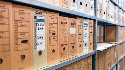 Akten über Akten. Nur noch in Frankfurt (Oder) werden Stasi-Unterlagen aus Brandenburg aufbewahrt. 
