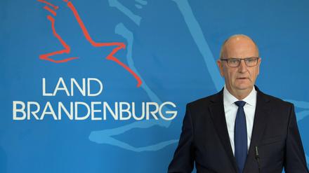 "Wir kommen jetzt zum Ende des Sommers in schwierige Monate", sagte Brandenburgs Ministerpräsident Dietmar Woidke (SPD) am Dienstag.