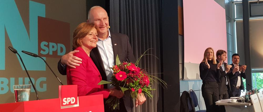 Brandenburgs SPD-Chef Dietmar Woidke mit Malu Dreyer, dem Gast aus dem Rheinland.