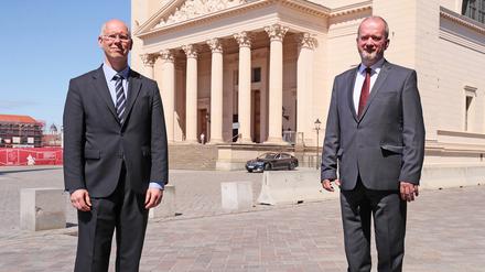 Christoph Vogel (l.) und Kristof Balint wurden als Kandidaten für das Amt des Generalsuperintendenten vorgestellt.