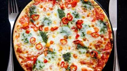 Pizza: Ein Klassiker aus der Tiefkühltruhe.