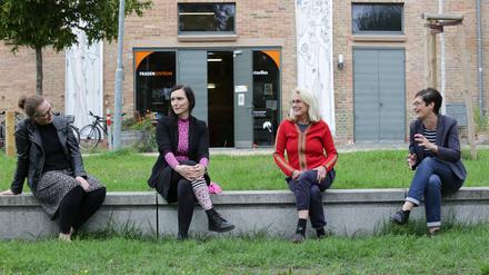 Das Frauenzentrum wird heute von Laura Kapp, Jenny Pöller, Heiderose Gerber und Anja Günther (v.l.) geleitet.