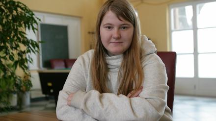 Die 20-jährige Jessi lebt seit zwei Jahren in der Obdachloseneinrichtung "Junge Wilde" in Potsdam.