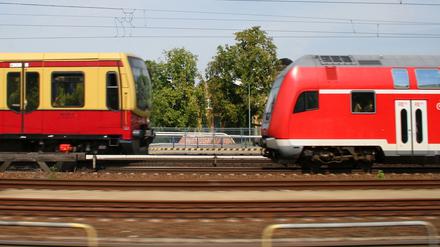 Alles Seitenverkehrt: Am Bahnhof Griebnitzsee fahren die S-Bahnen - anders als sonst - demnächst jeweils auf dem linken Gleis ab.