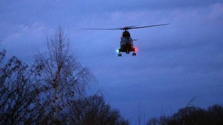 Den ganzen Tag über Kreisten Helikopter - am Abend dann konnten die Geiselnehmer von Paris überwältigt werden.
