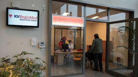 Eröffnet: Brandenburgs erste Bereitschaftspraxis für akute Notfälle am St.-Josef-Krankenhaus in Potsdam.