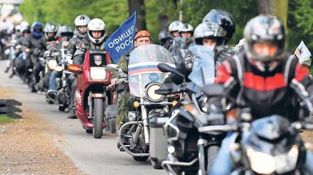 Die "Nachtwölfe" starteten am 27. April mit ihren Motorrädern in Moskau, um zum Gedenktag am 9. Mai in Berlin zu sein.