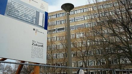 Investitionen. Das Bergmann-Klinikum hat knapp fünf Millionen Euro seiner Konjunkturmittel ausgegeben  etwa für das Bettenhaus E an der Hebbel-/Charlottenstraße.