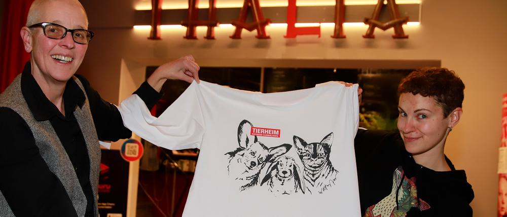 Designer Wolfgang Joop entwarf T-Shirts, um das Projekt zu unterstützen.