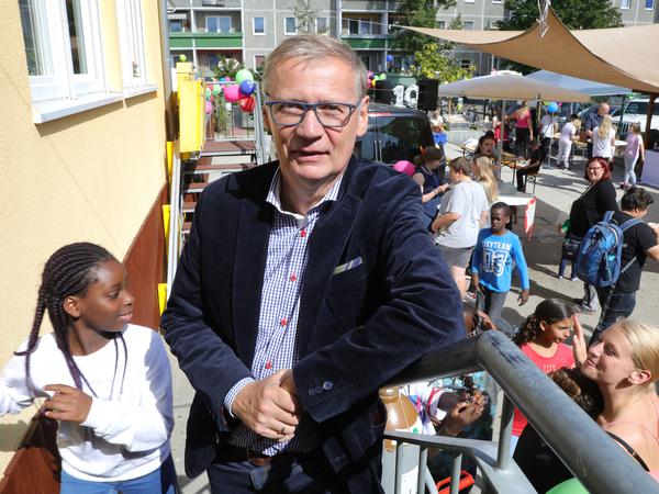 Für das Kinderhilfsprojekt Arche im Potsdamer Stadtteil Drewitz trägt Günther Jauch seit Eröffnung 2008 die laufenden Kosten.